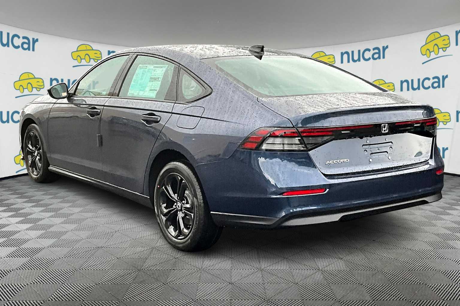 2025 Honda Accord SE - Photo 5