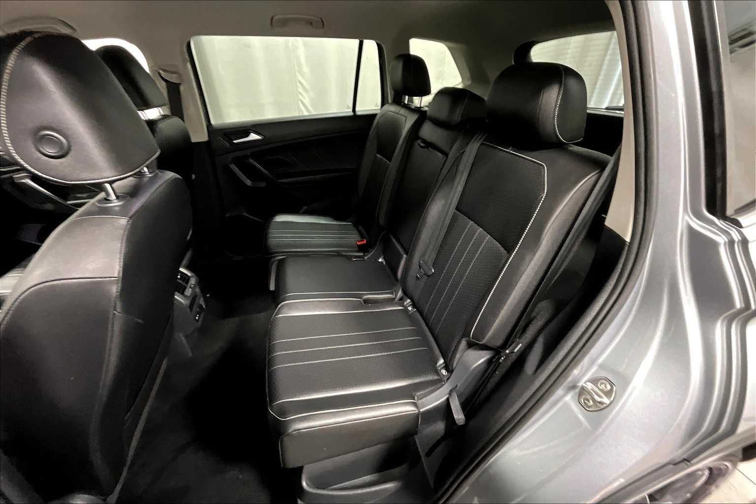 2022 Volkswagen Tiguan SE - Photo 15