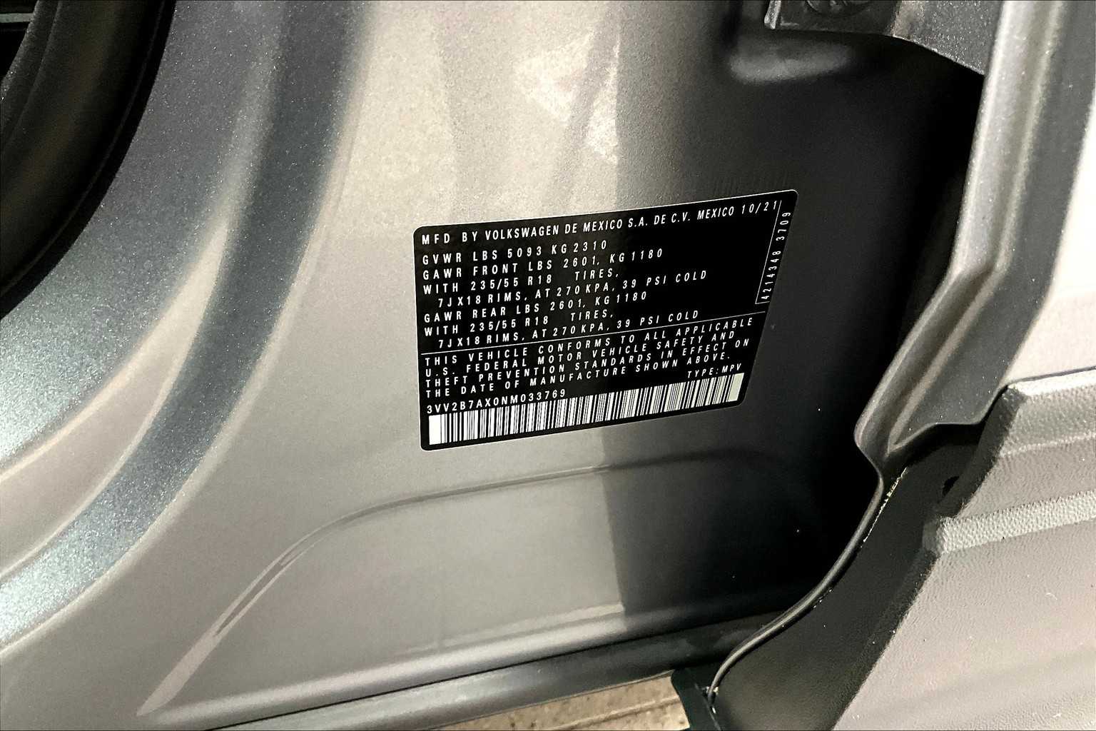 2022 Volkswagen Tiguan SE - Photo 32