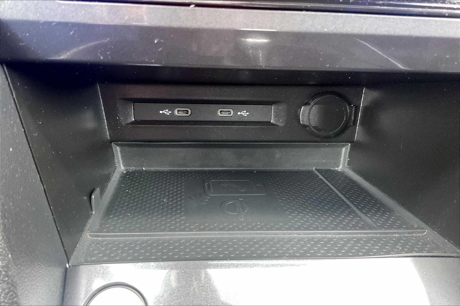 2023 Volkswagen Tiguan SEL R-Line - Photo 27