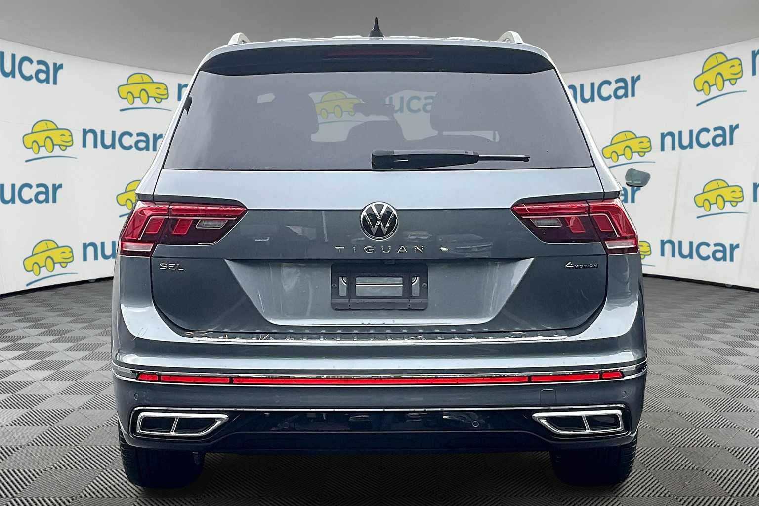 2023 Volkswagen Tiguan SEL R-Line - Photo 5