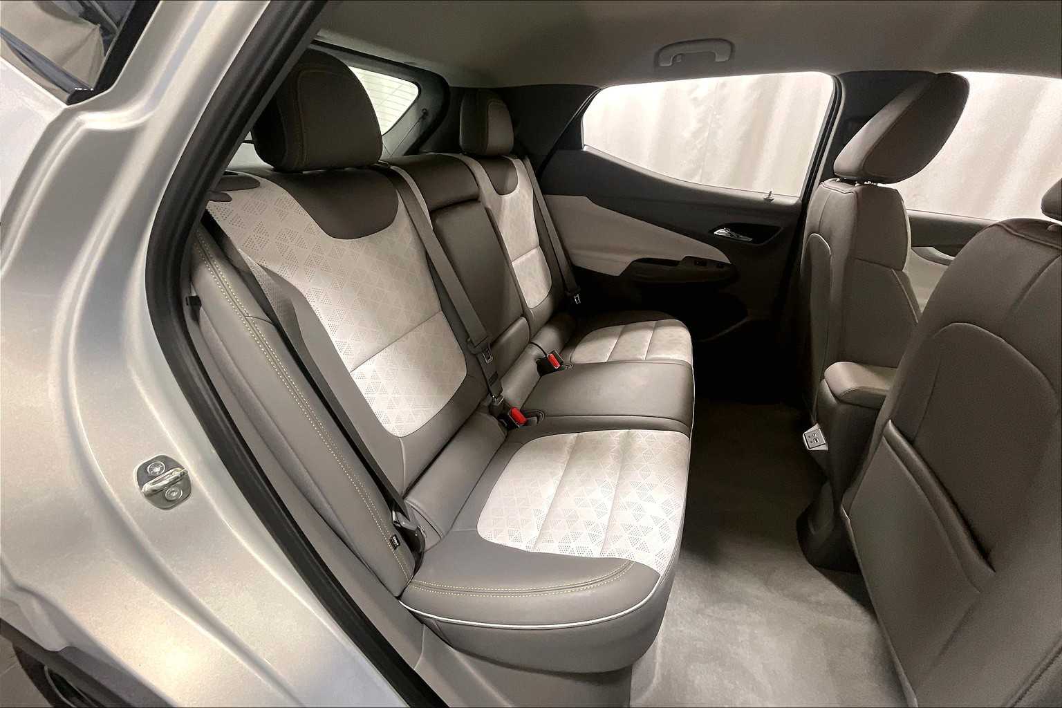 2022 Chevrolet Bolt EUV Premier - Photo 16