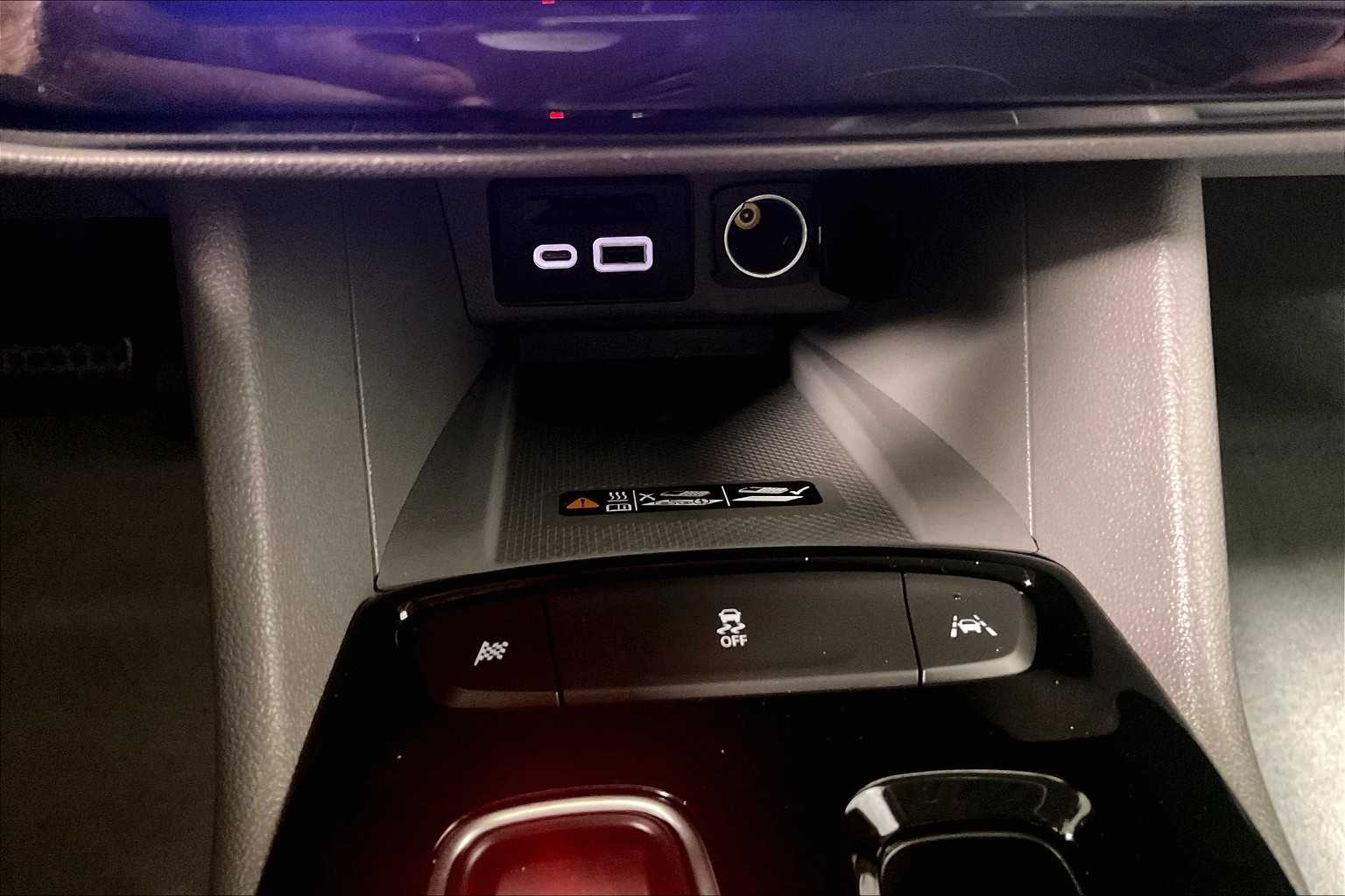 2022 Chevrolet Bolt EUV Premier - Photo 27