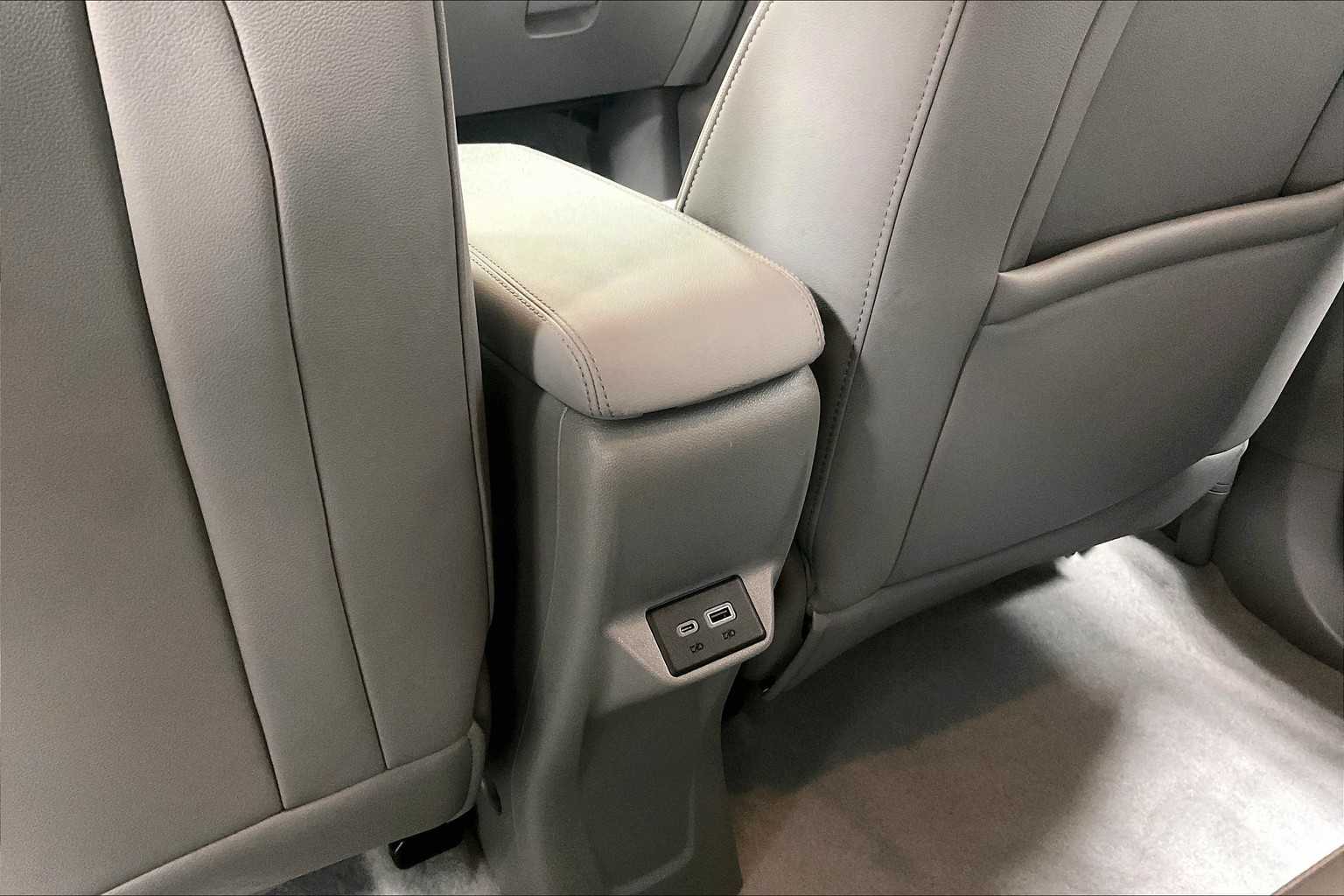 2022 Chevrolet Bolt EUV Premier - Photo 28