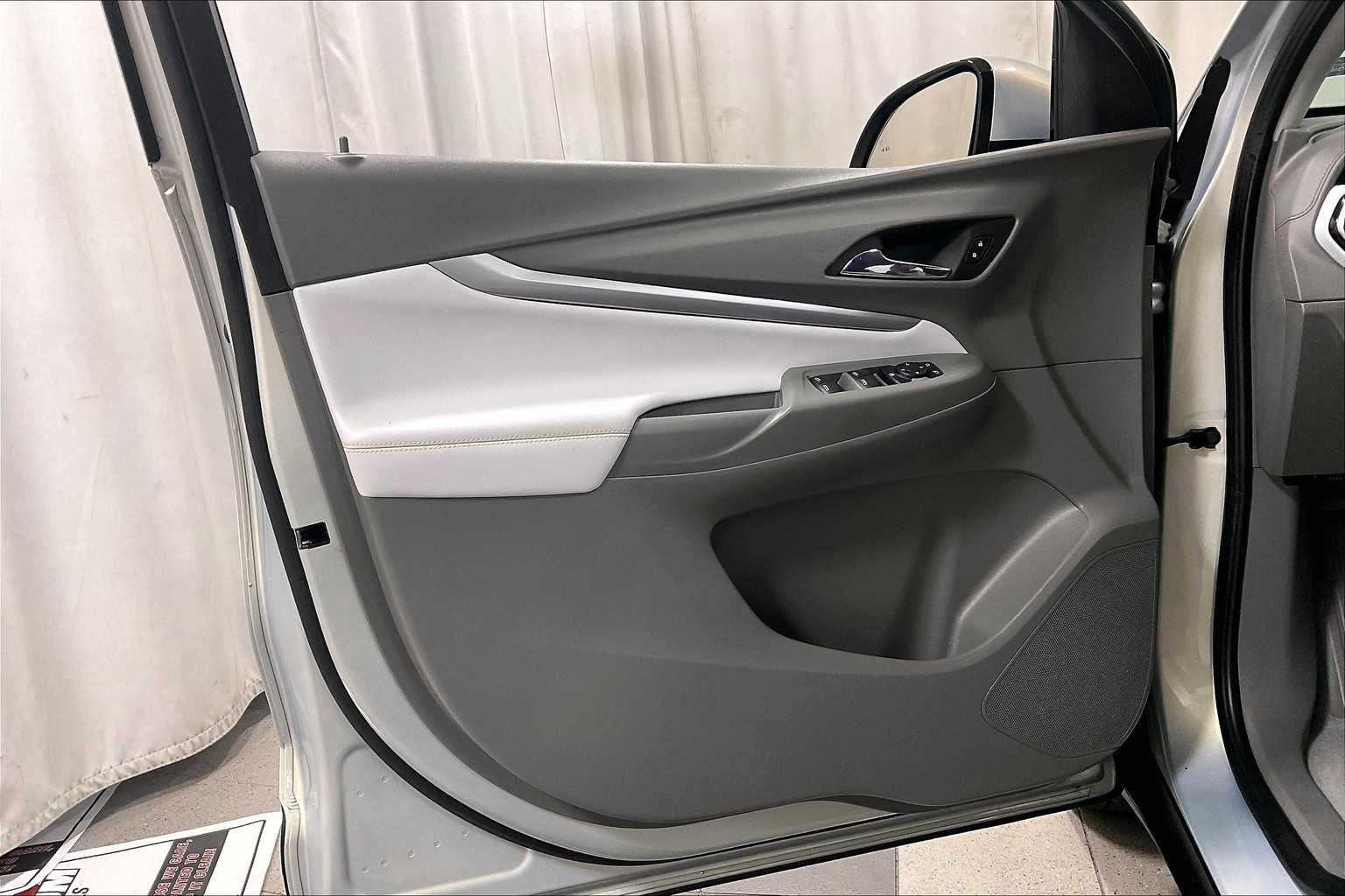 2022 Chevrolet Bolt EUV Premier - Photo 9