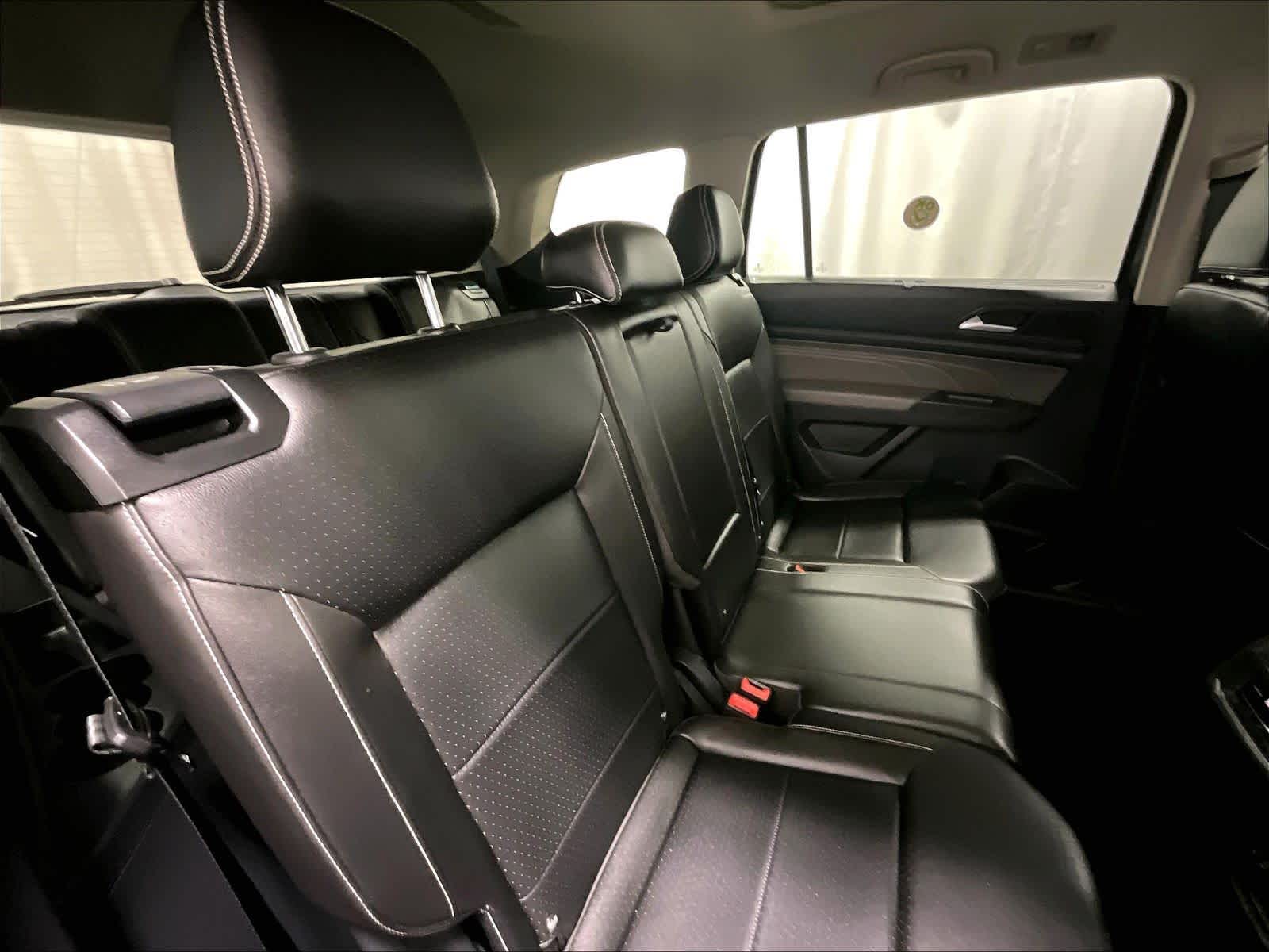 2023 Volkswagen Atlas 3.6L V6 SE w/Technology - Photo 16
