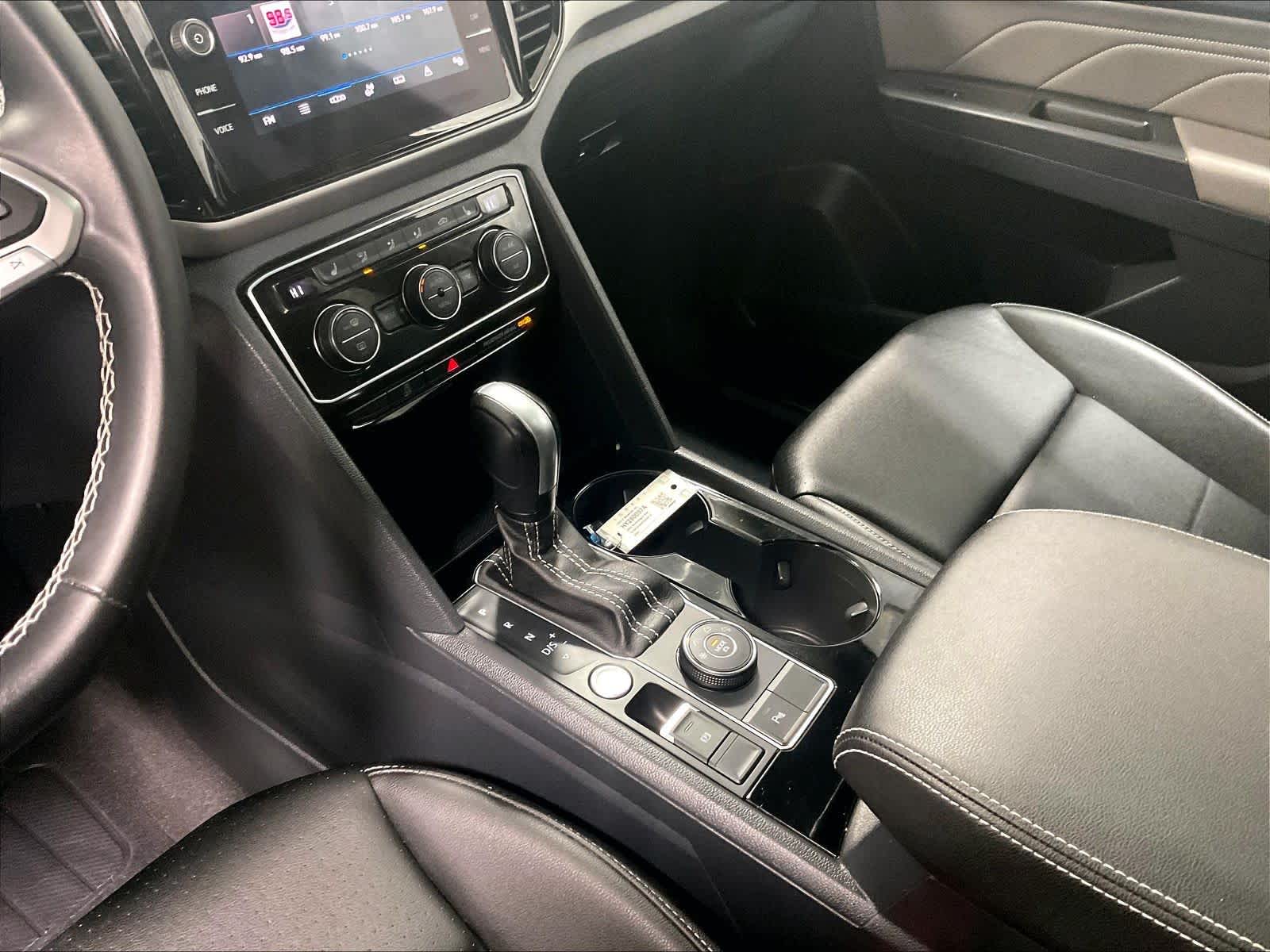 2023 Volkswagen Atlas 3.6L V6 SE w/Technology - Photo 21