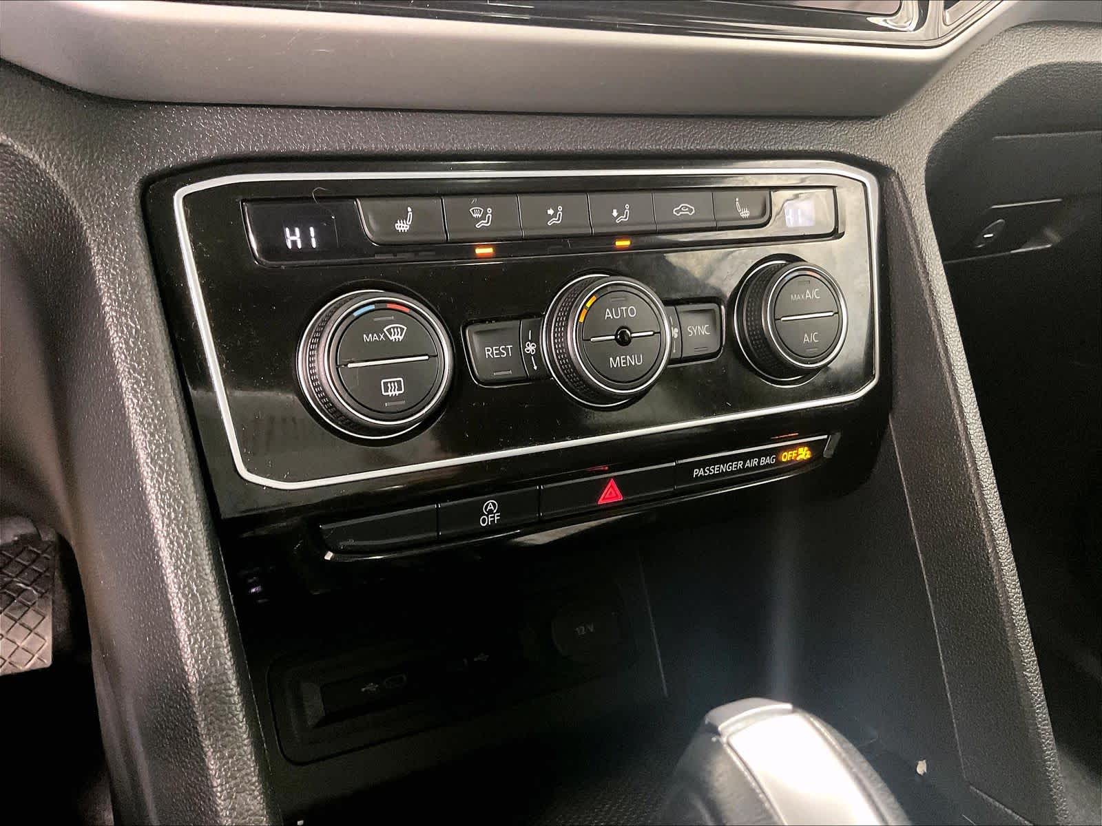 2023 Volkswagen Atlas 3.6L V6 SE w/Technology - Photo 27