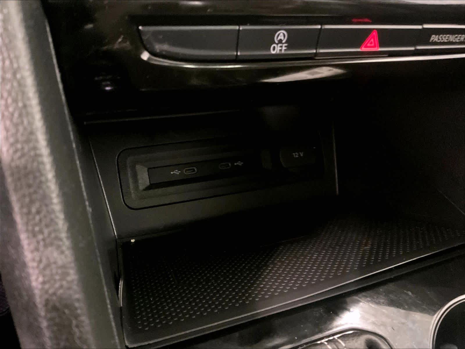 2023 Volkswagen Atlas 3.6L V6 SE w/Technology - Photo 28