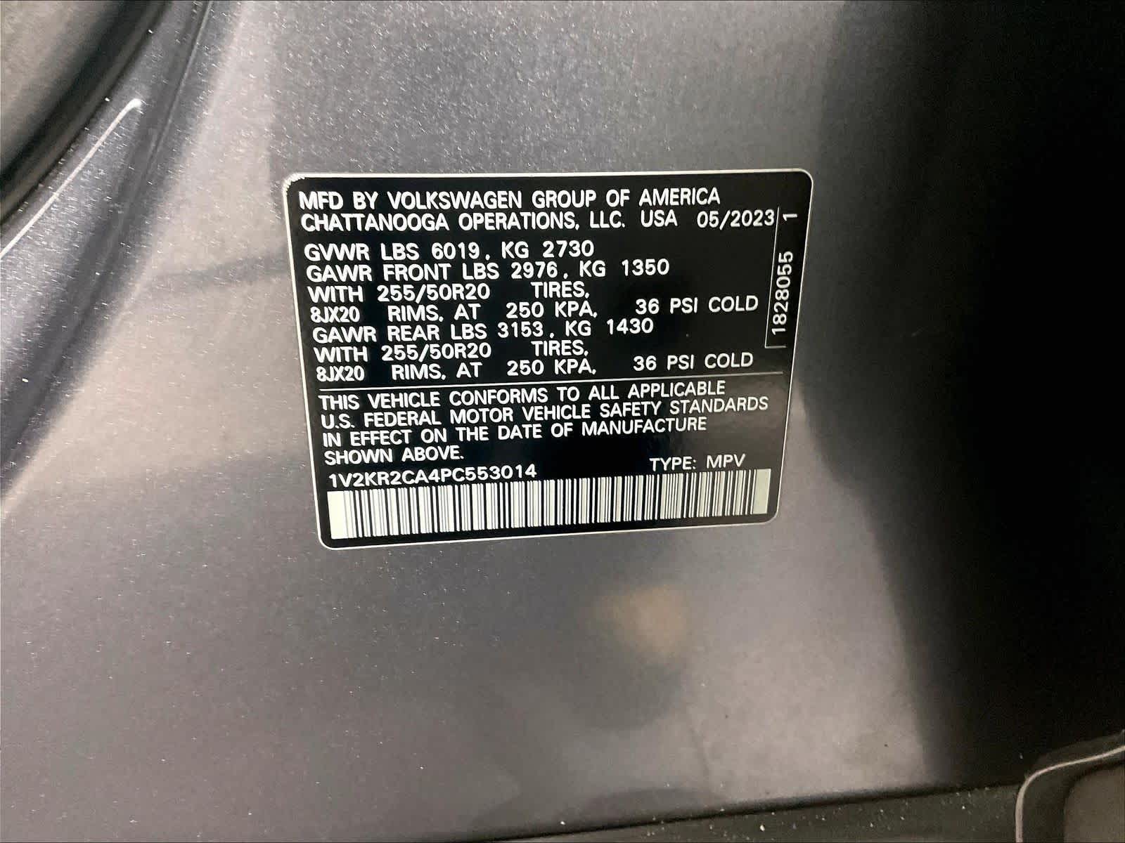 2023 Volkswagen Atlas 3.6L V6 SE w/Technology - Photo 37