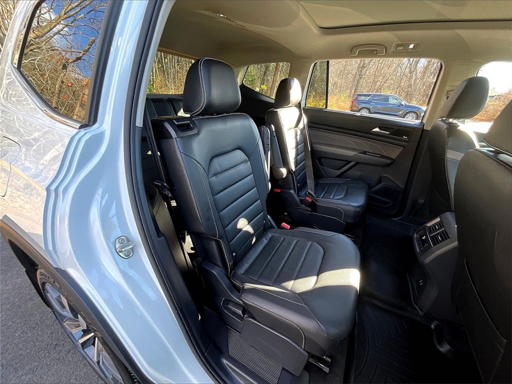 2021 Volkswagen Atlas 3.6L V6 SEL Premium R-Line - Photo 18