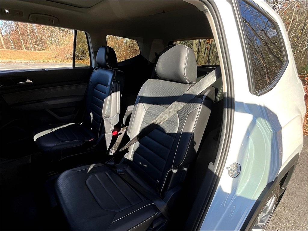 2021 Volkswagen Atlas 3.6L V6 SEL Premium R-Line - Photo 24