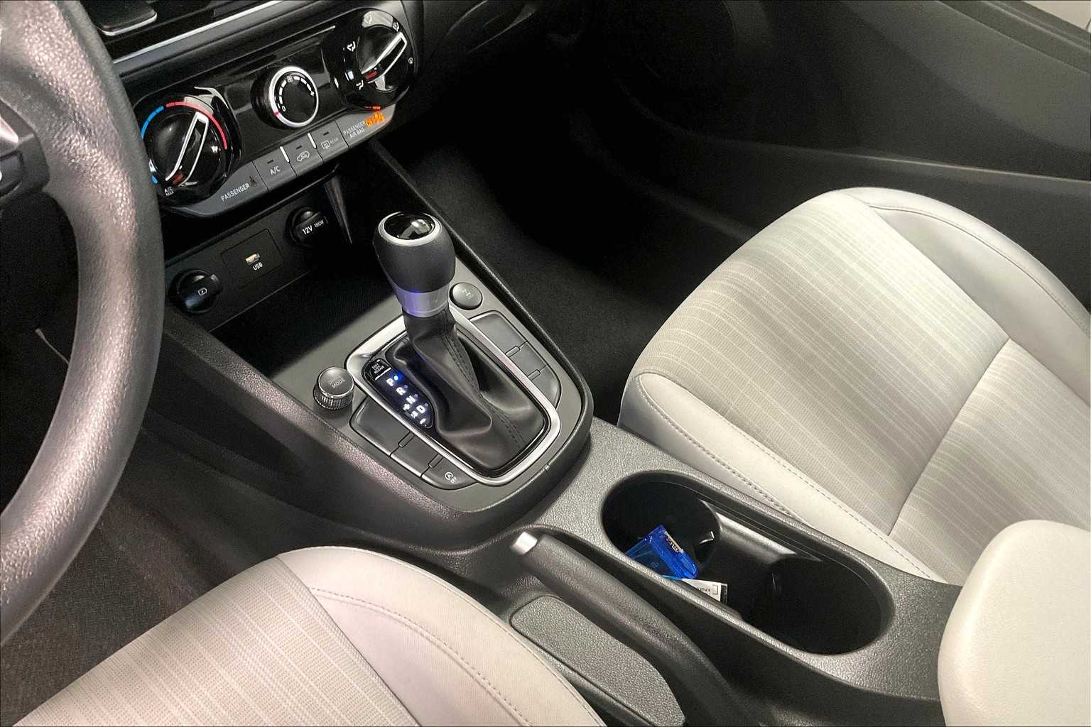 2023 Hyundai Kona SEL - Photo 20