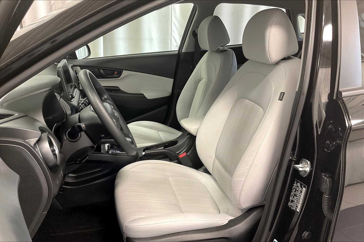 2023 Hyundai Kona SEL - Photo 10