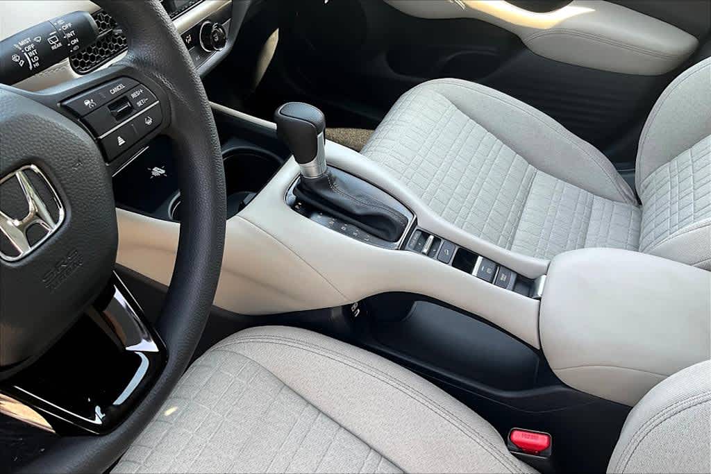 2026 Honda HR-V LX - Photo 14