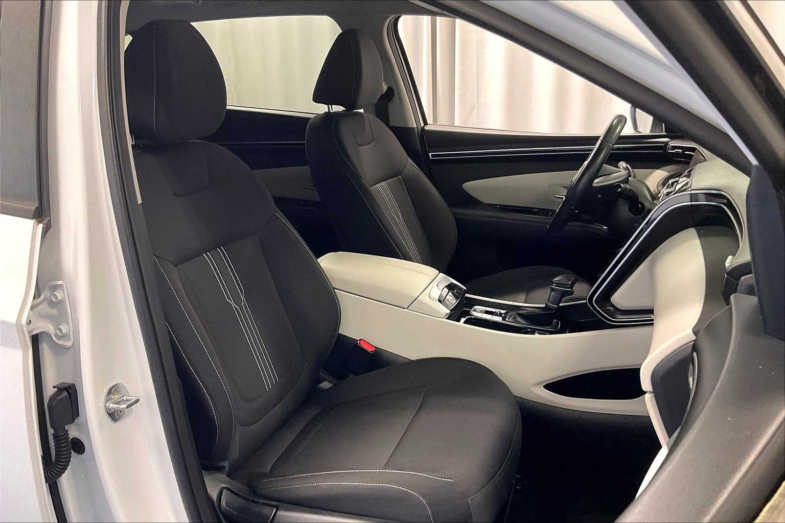 2022 Hyundai Tucson SEL - Photo 11