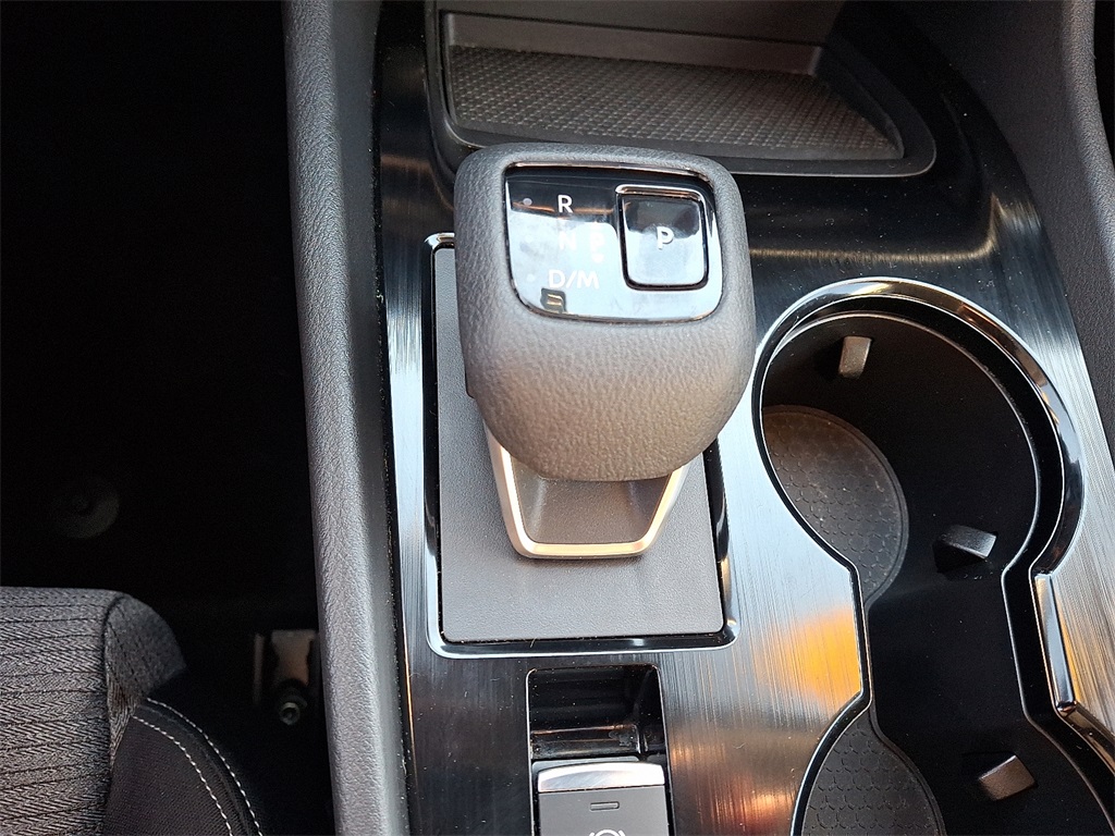 2023 Nissan Rogue SV - Photo 15