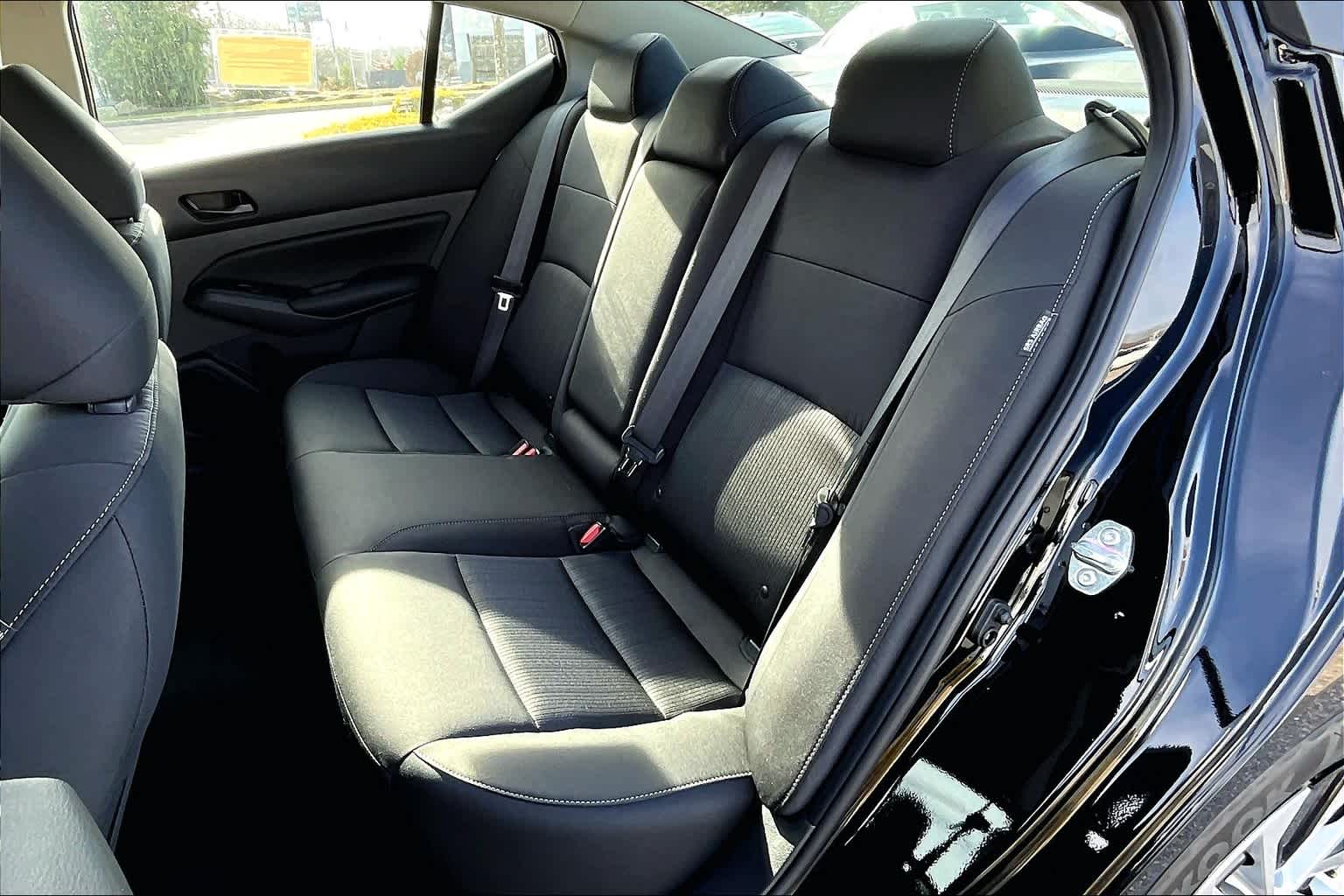 2025 Nissan Altima S - Photo 15