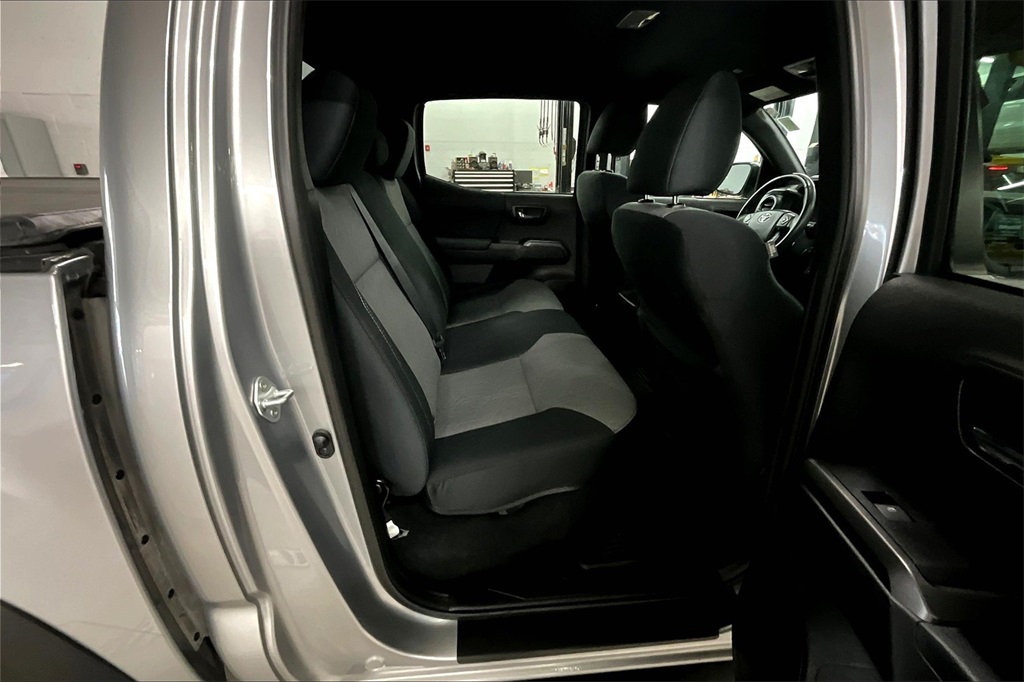2021 Toyota Tacoma SR5 - Photo 16