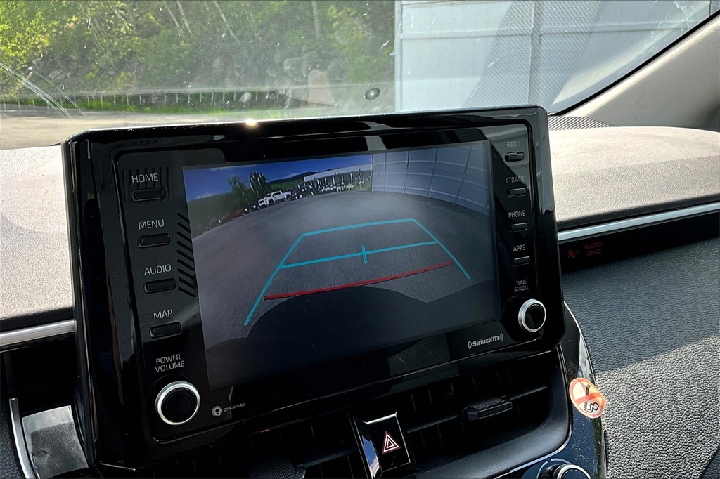 2022 Toyota Corolla LE - Photo 19