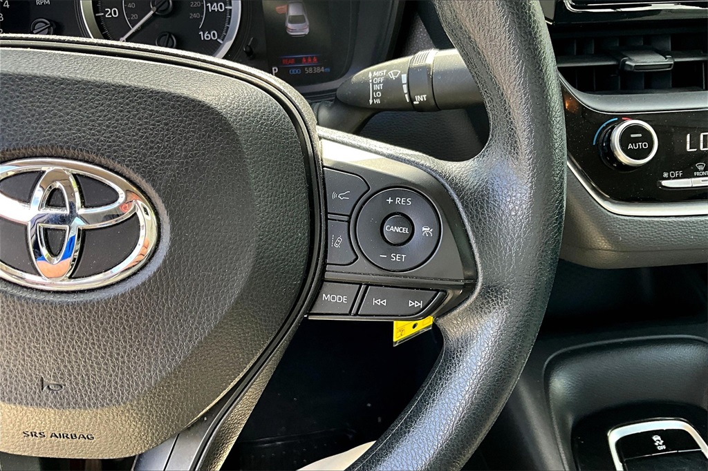 2022 Toyota Corolla LE - Photo 23