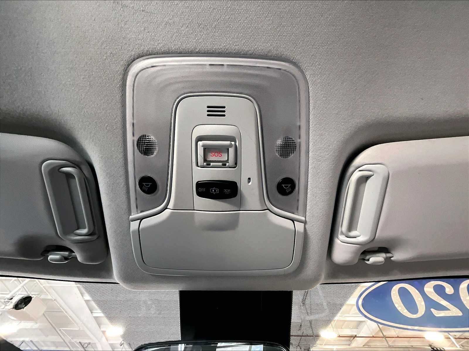 2020 Toyota Prius Prime XLE - Photo 22