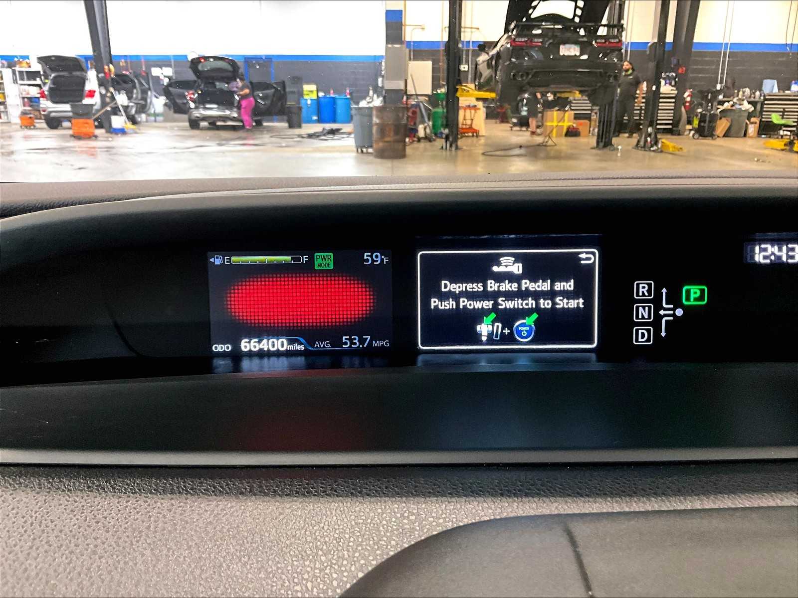 2020 Toyota Prius Prime XLE - Photo 25