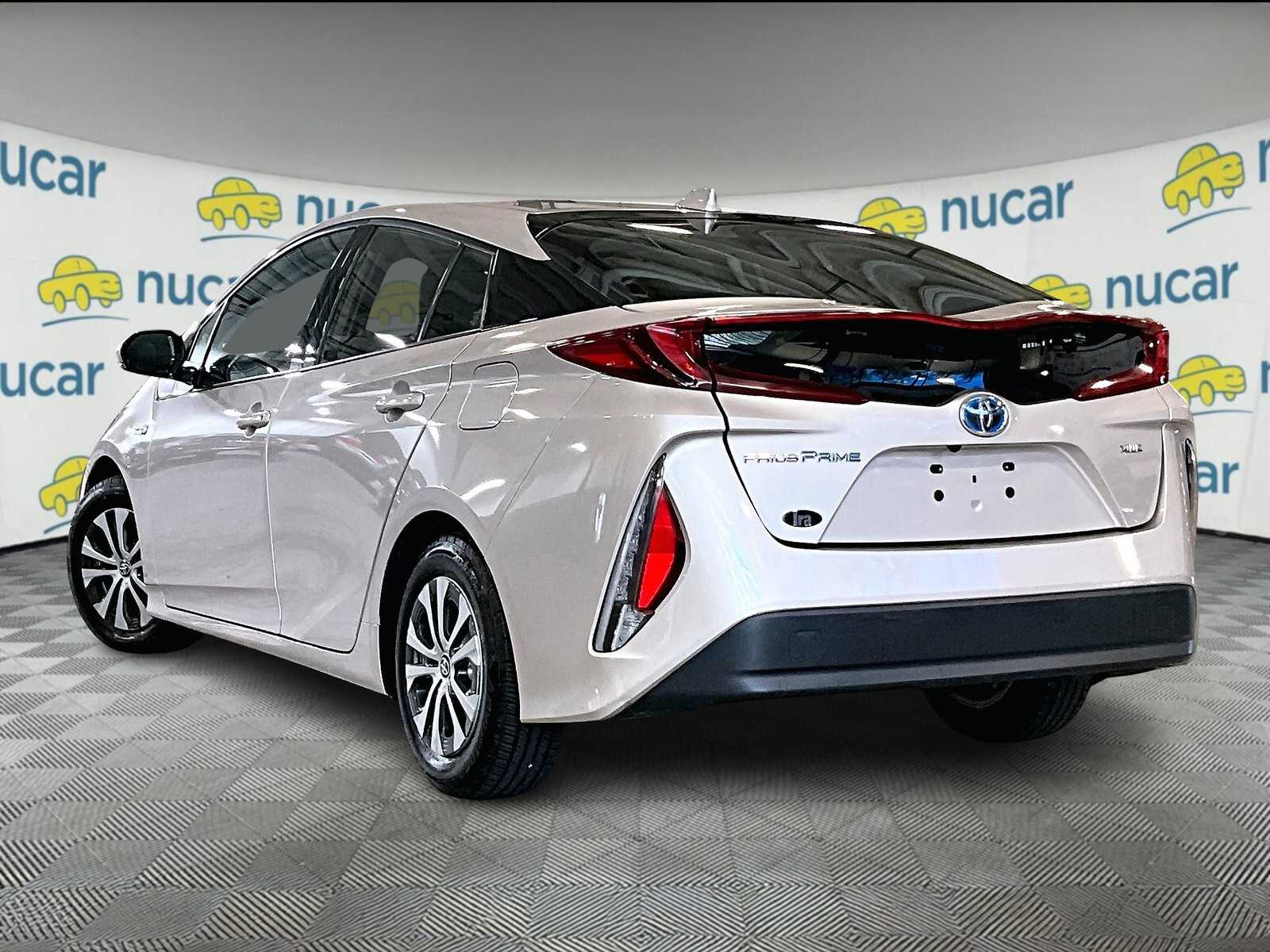 2020 Toyota Prius Prime XLE - Photo 4