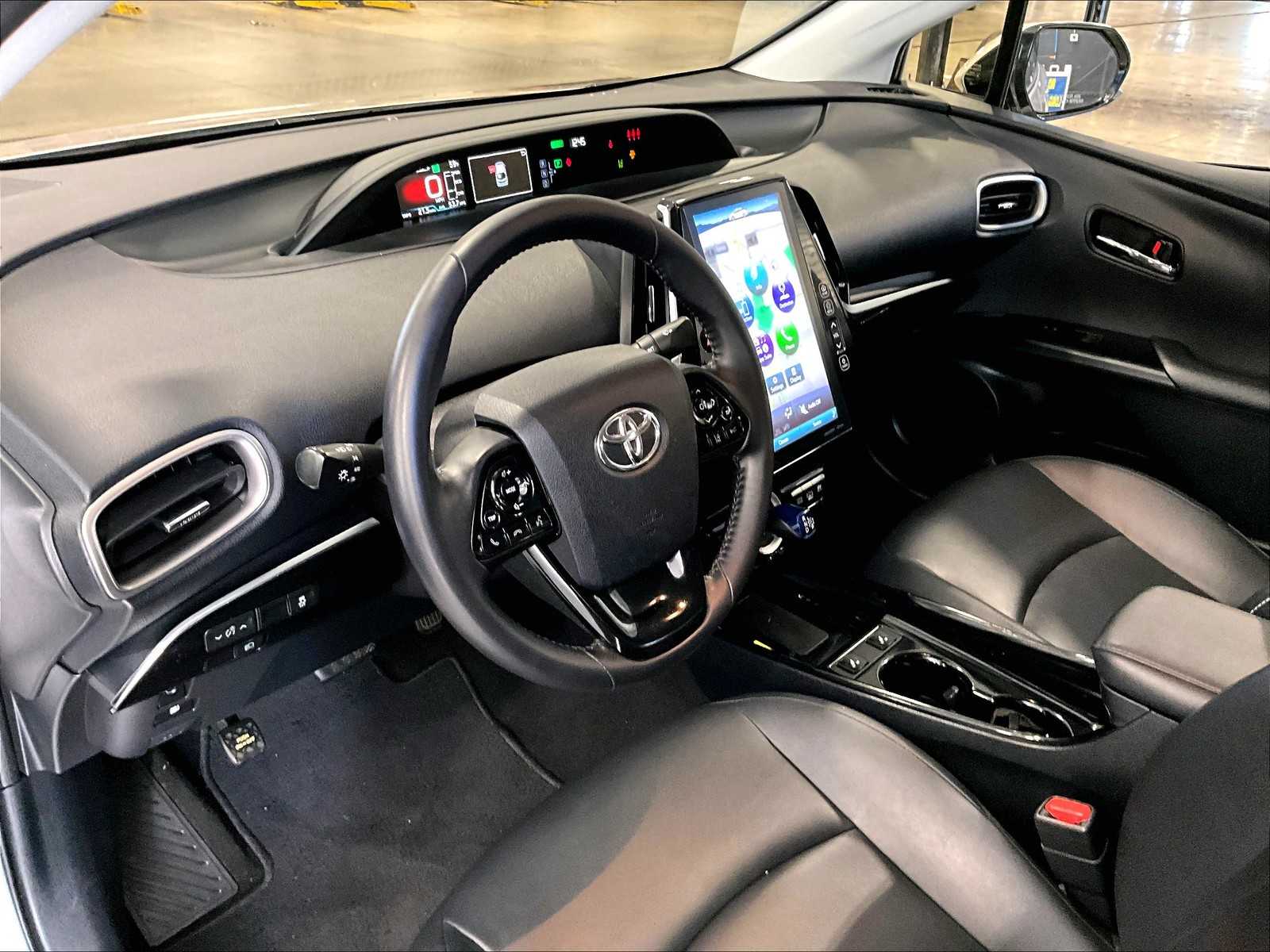 2020 Toyota Prius Prime XLE - Photo 8