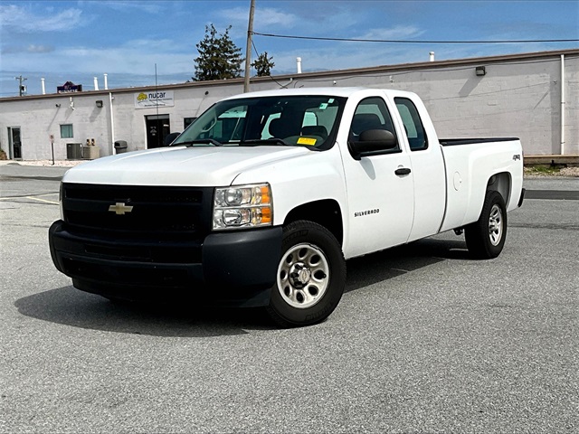 2011 Chevrolet Silverado 1500 Work Truck - Photo 2