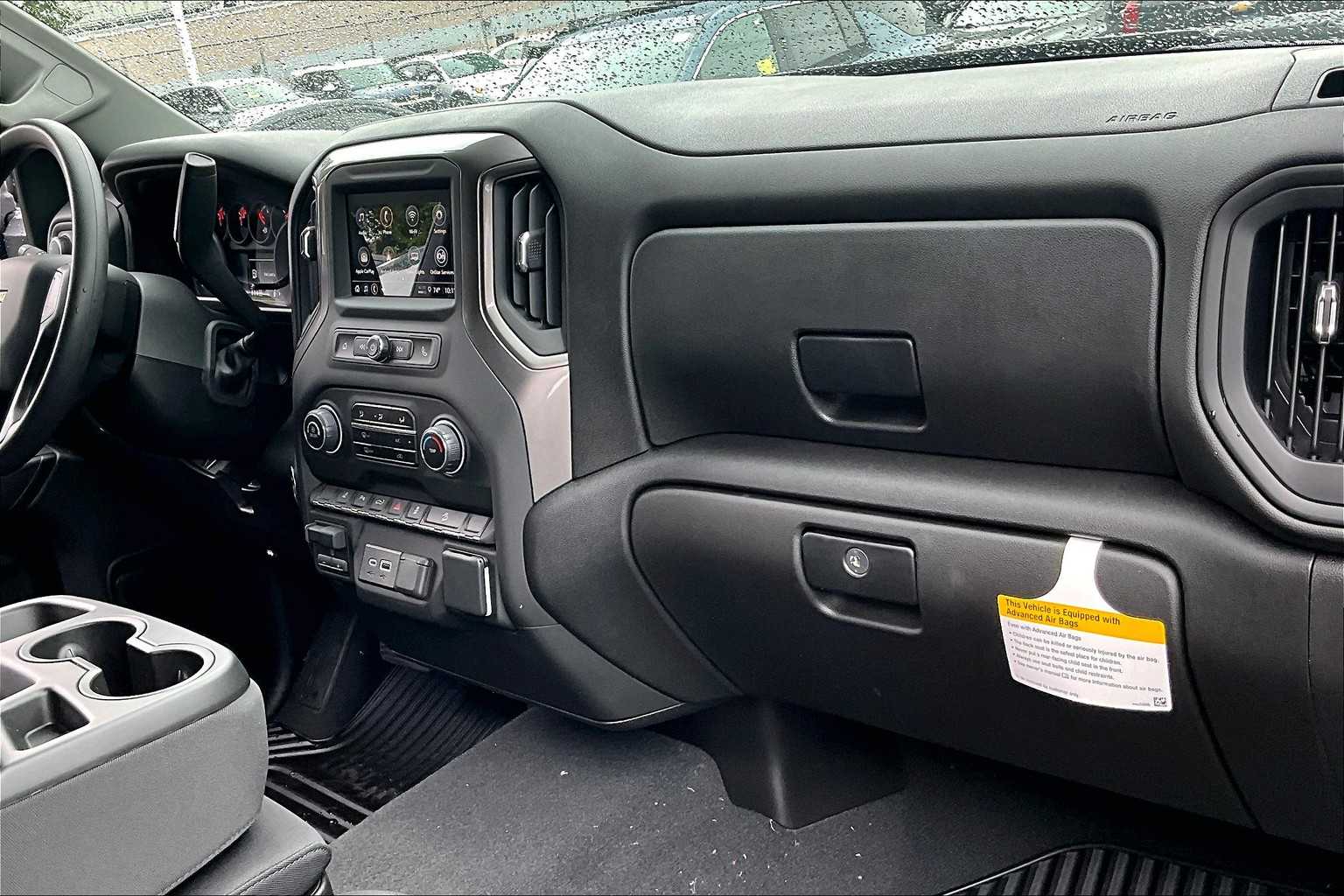 2025 Chevrolet Silverado 2500HD Custom - Photo 10