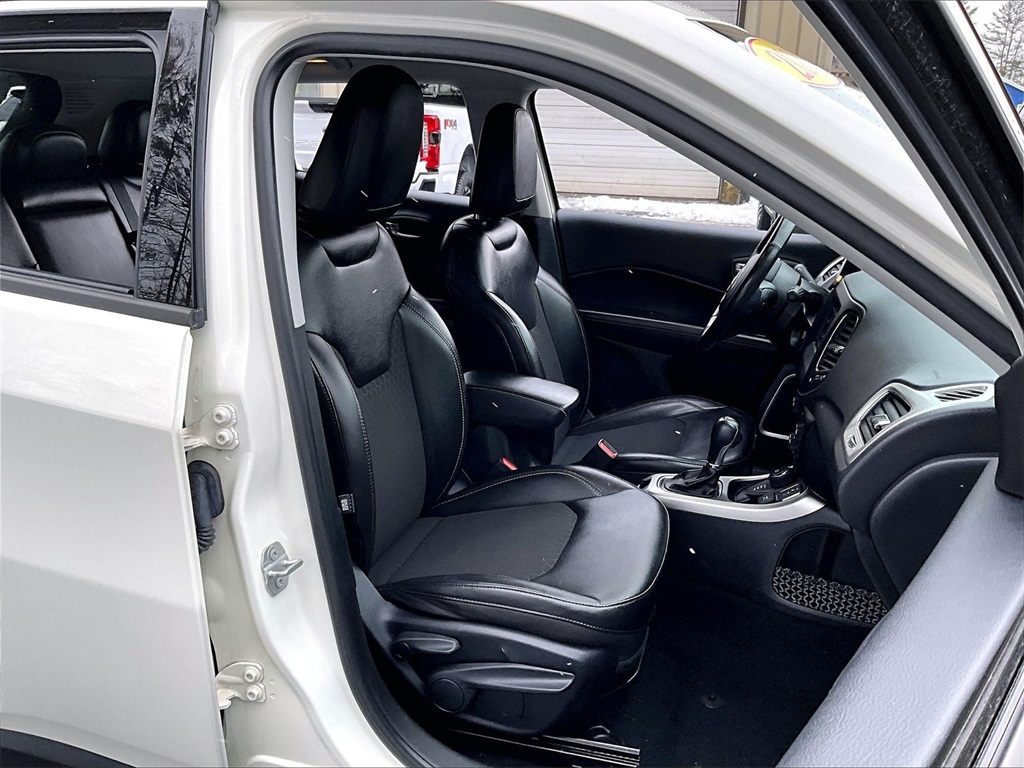 2021 Jeep Compass Latitude - Photo 11