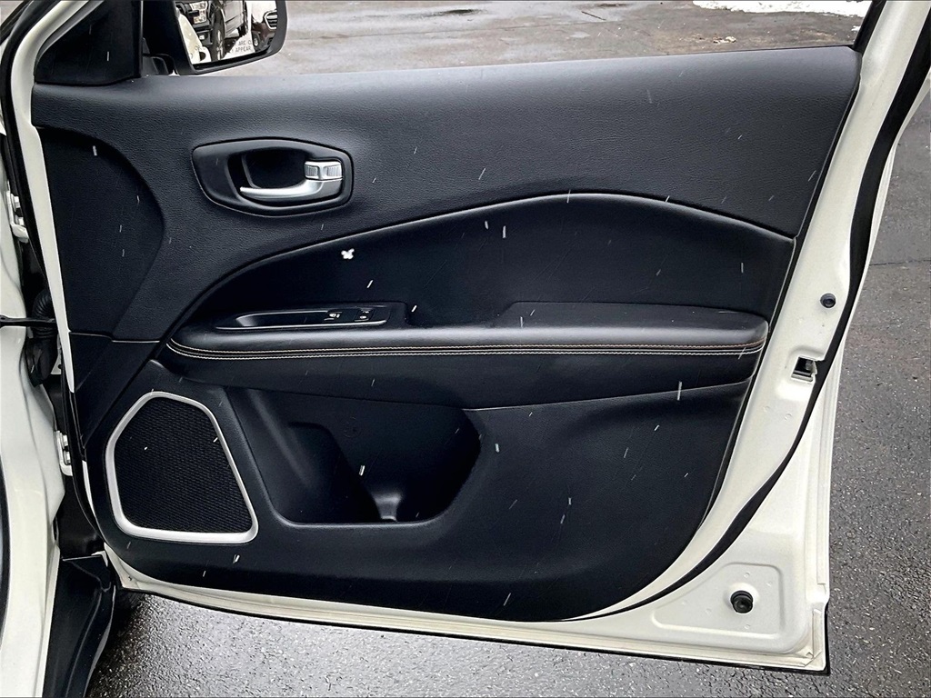 2021 Jeep Compass Latitude - Photo 12