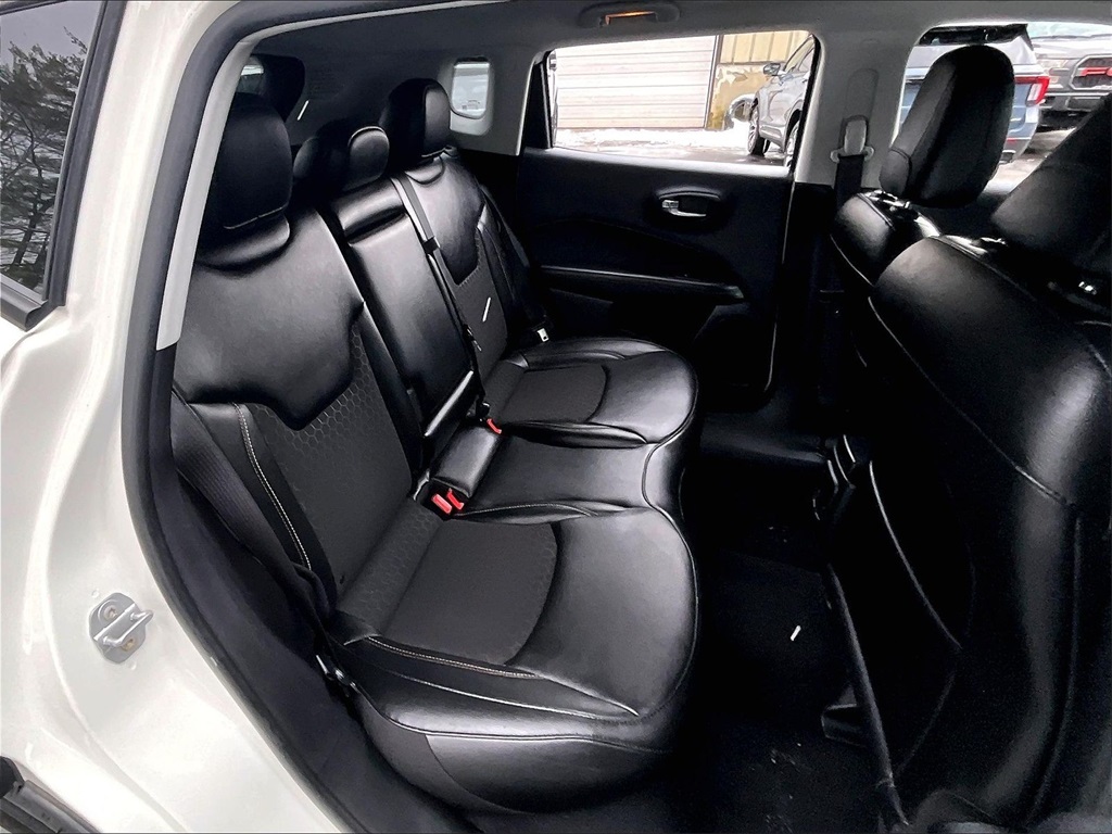 2021 Jeep Compass Latitude - Photo 16