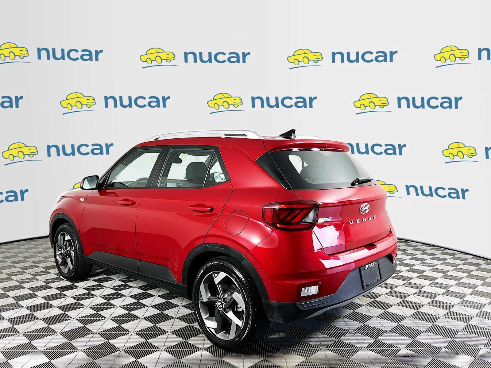 2022 Hyundai Venue SEL - Photo 5