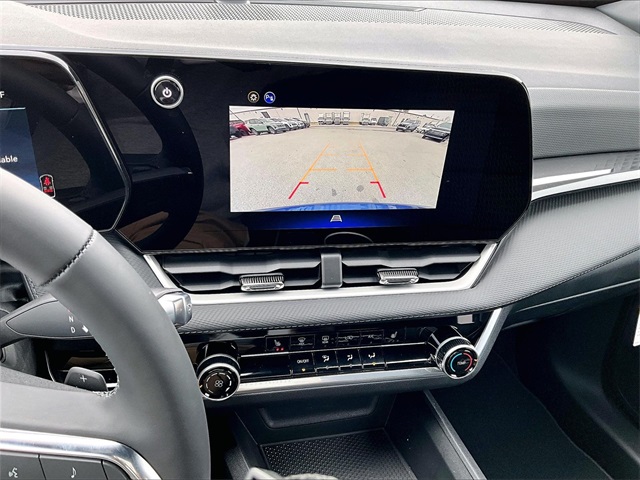 2026 Chevrolet Equinox LT - Photo 14