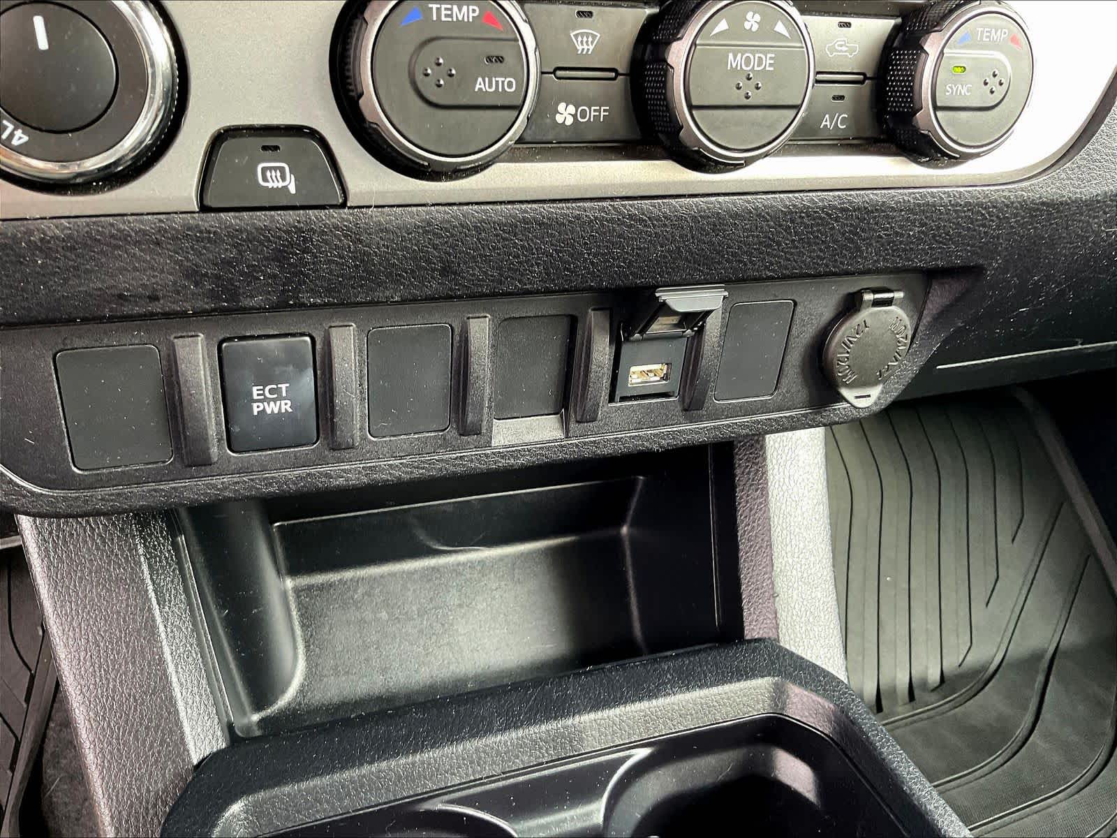 2022 Toyota Tacoma SR - Photo 25
