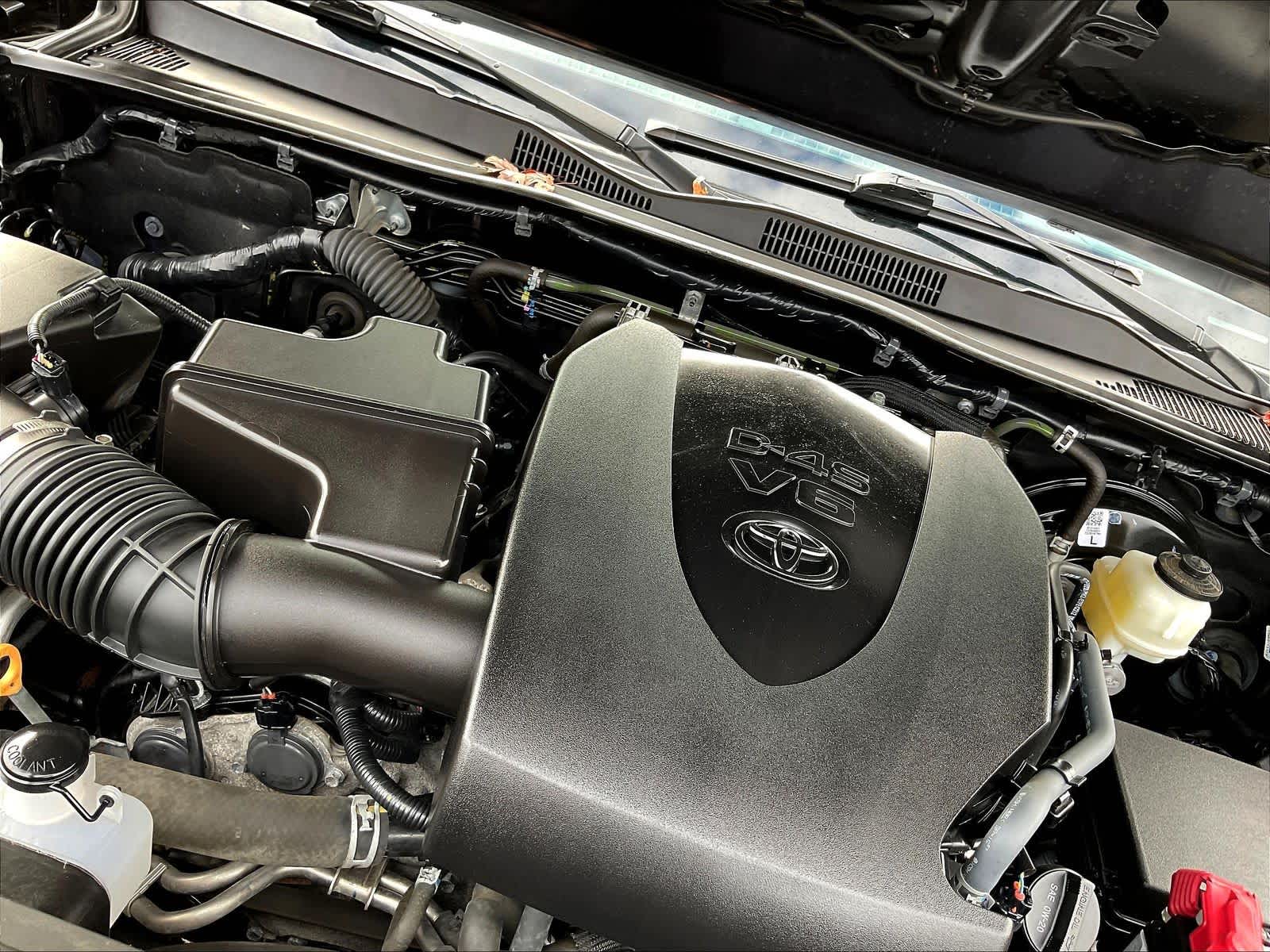 2022 Toyota Tacoma SR - Photo 32