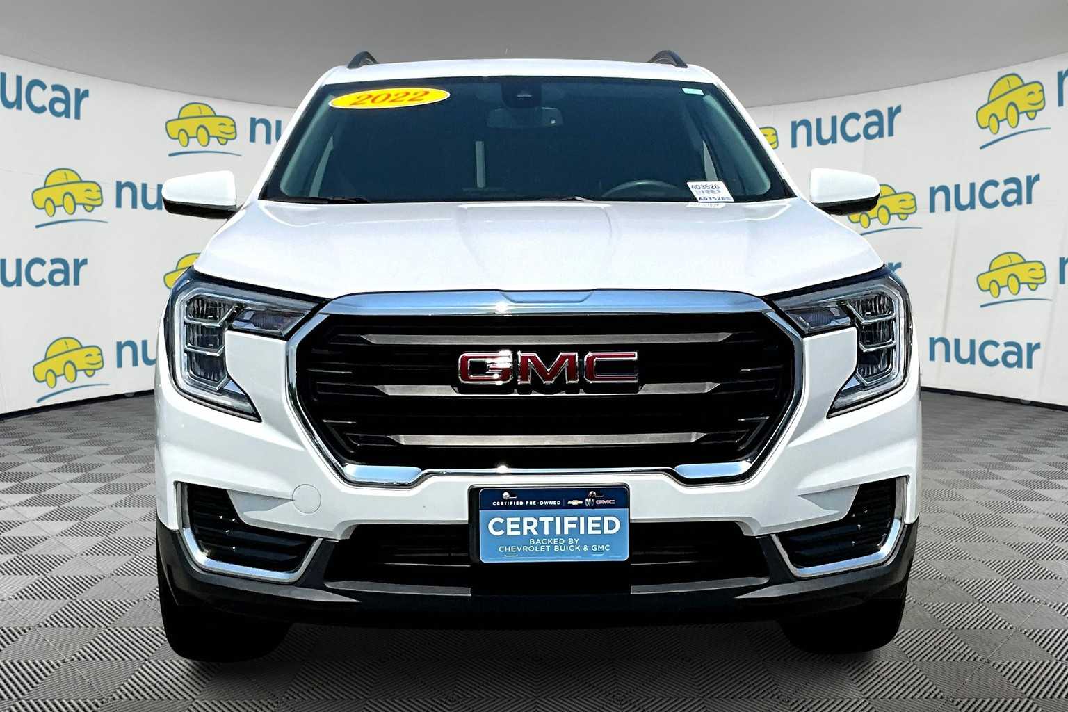 2022 GMC Terrain SLE - Photo 2