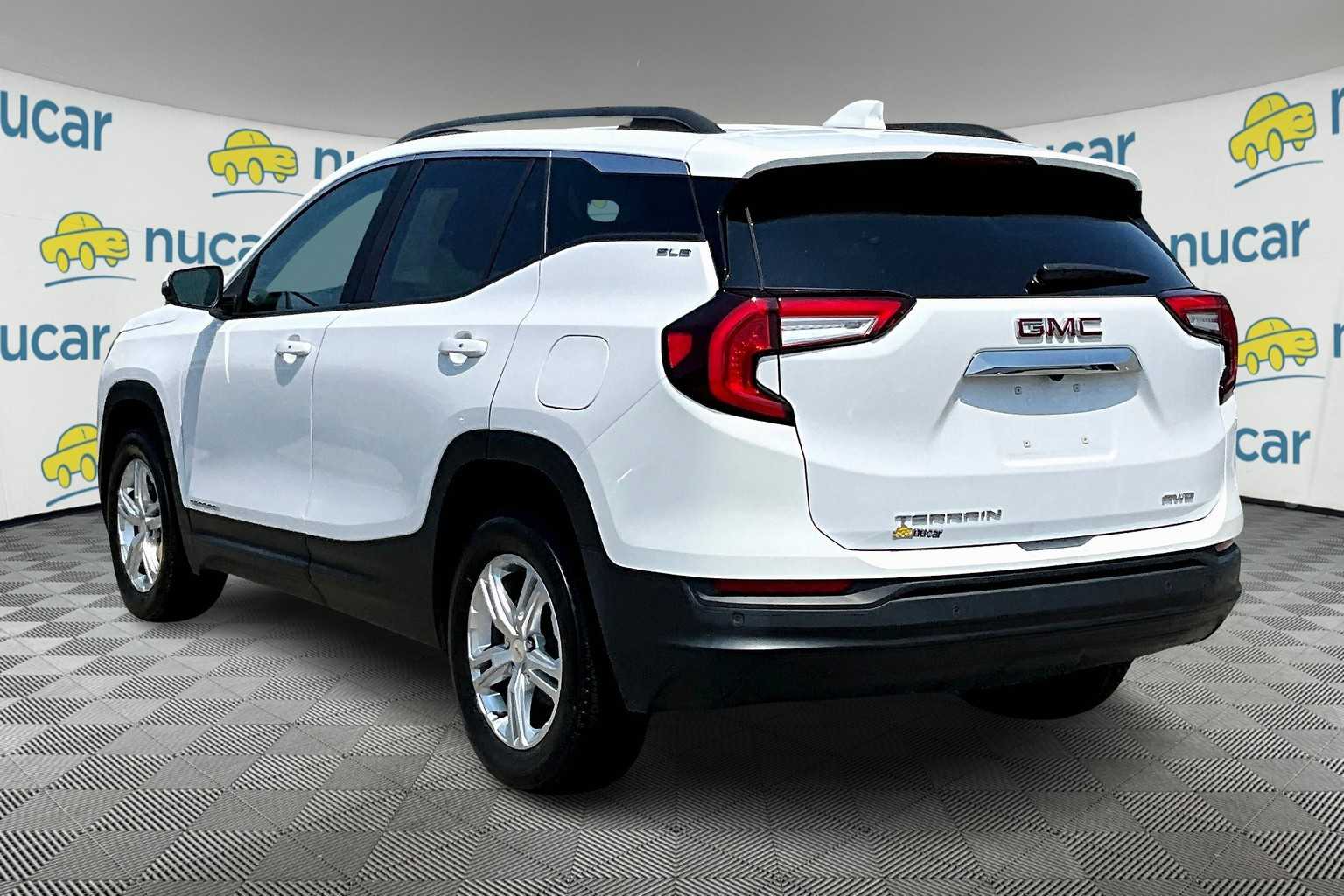 2022 GMC Terrain SLE - Photo 4