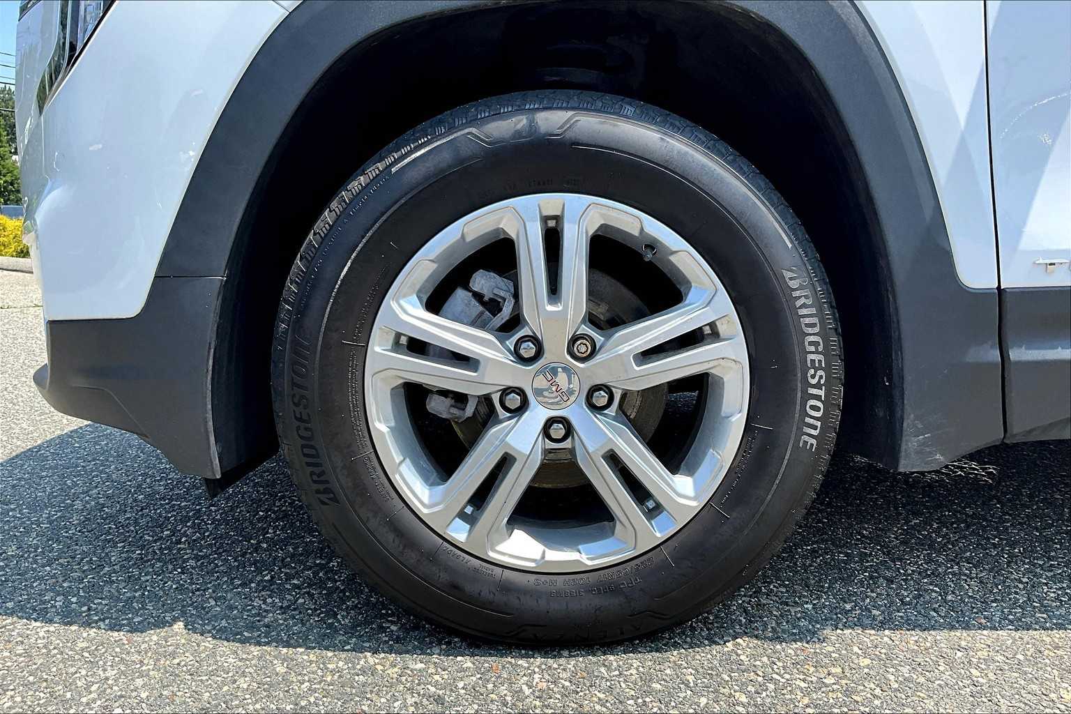2022 GMC Terrain SLE - Photo 7