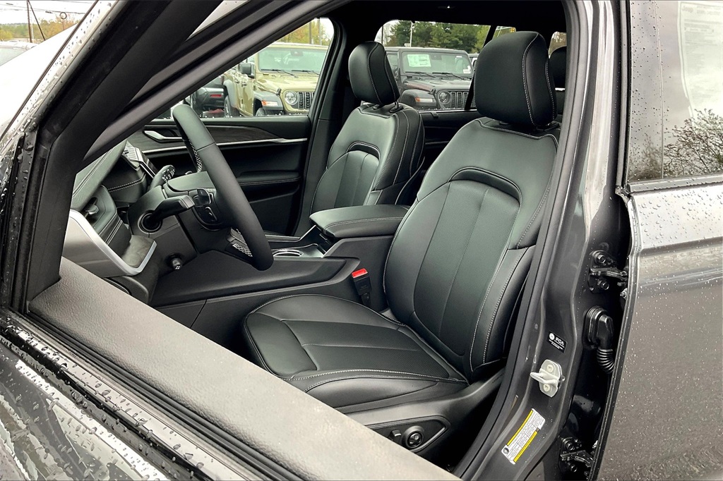 2025 Jeep Grand Cherokee Limited - Photo 11