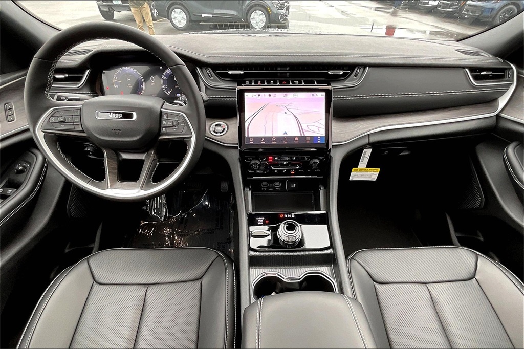 2025 Jeep Grand Cherokee Limited - Photo 12