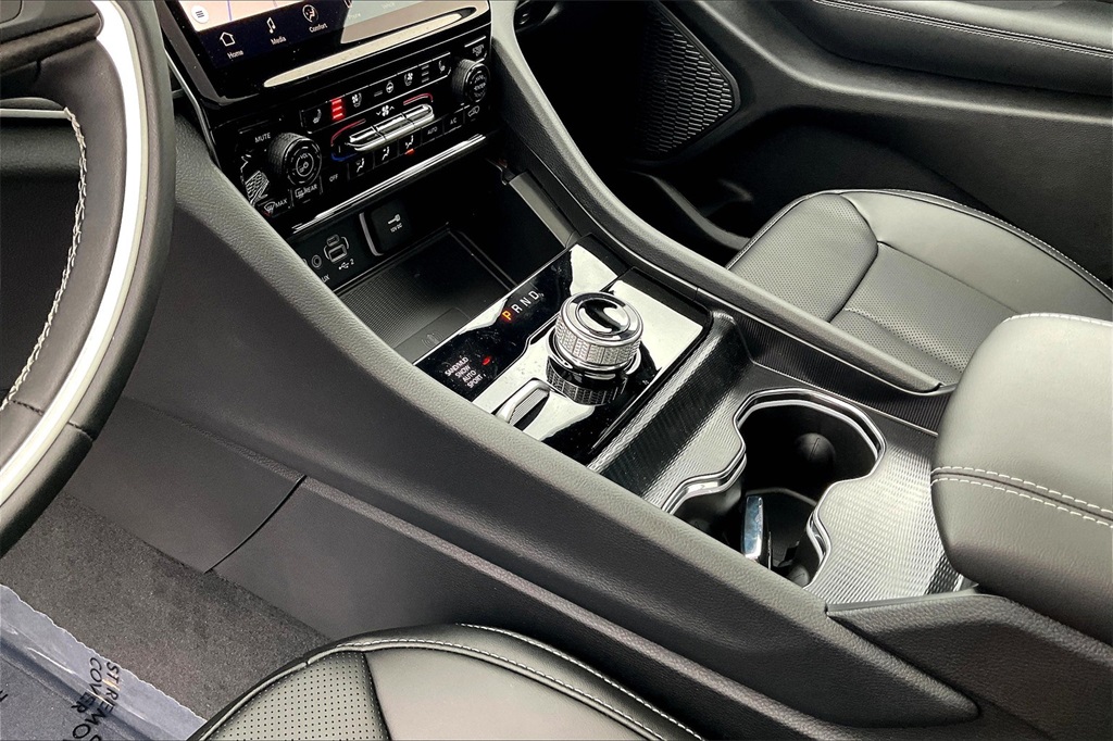 2025 Jeep Grand Cherokee Limited - Photo 14
