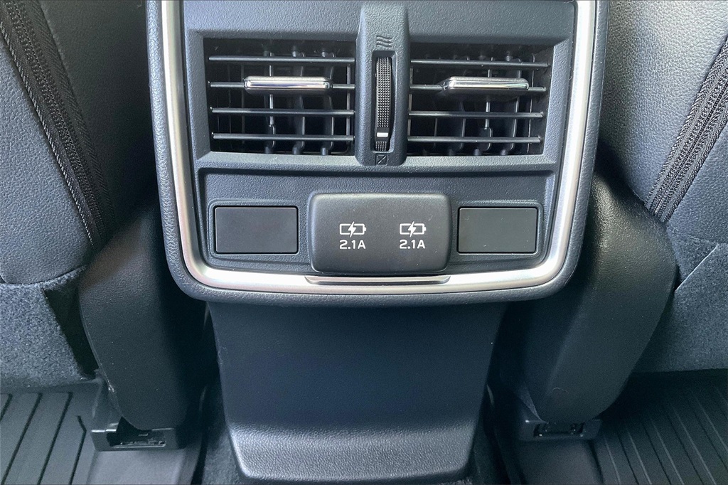 2022 Subaru Forester Premium - Photo 27