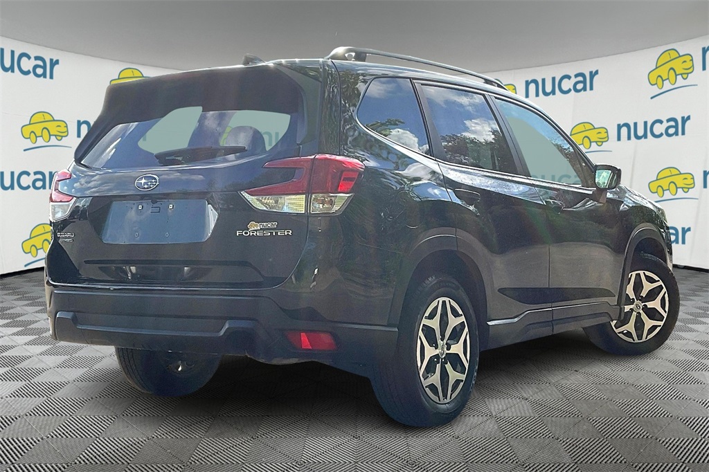 2022 Subaru Forester Premium - Photo 6