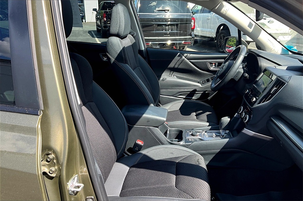 2023 Subaru Forester Premium - Photo 11