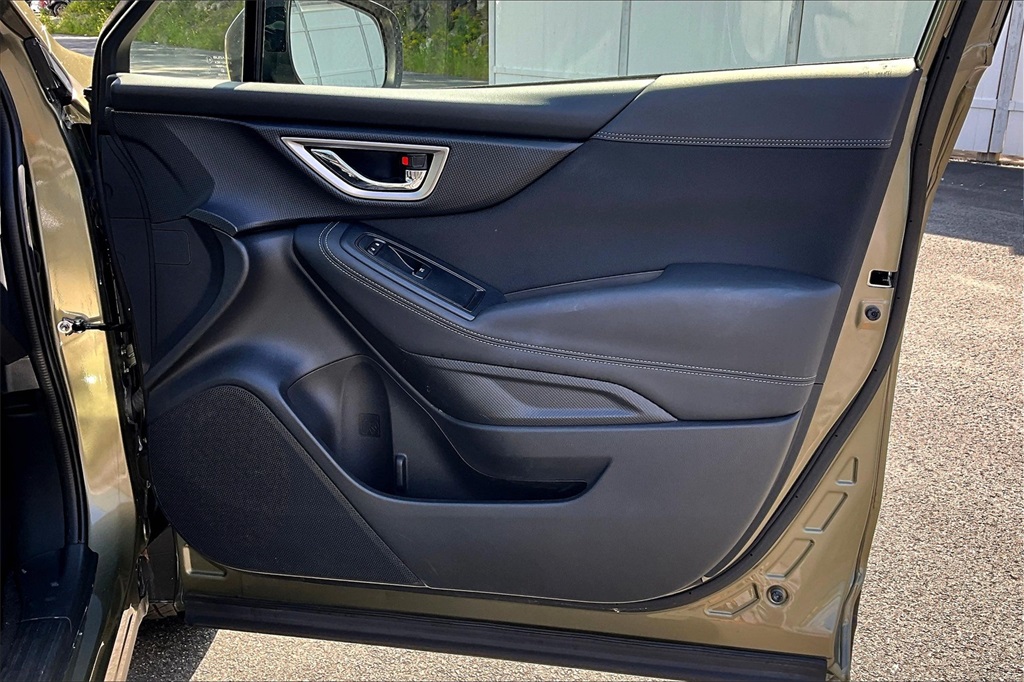 2023 Subaru Forester Premium - Photo 12