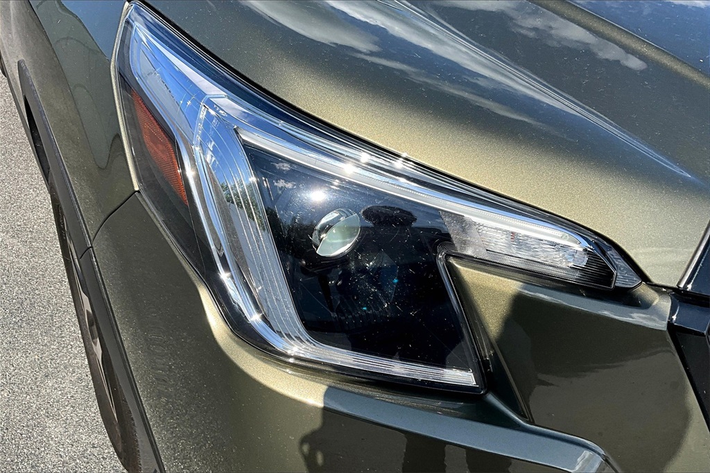 2023 Subaru Forester Premium - Photo 32