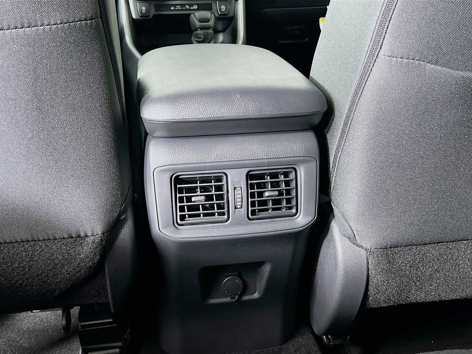 2025 Toyota RAV4 LE - Photo 14